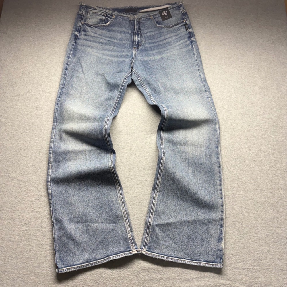 Silver Jeans Co‎ Britt Curvy Fit Low Rise Flare Light Wash Denim Jeans W33 L33